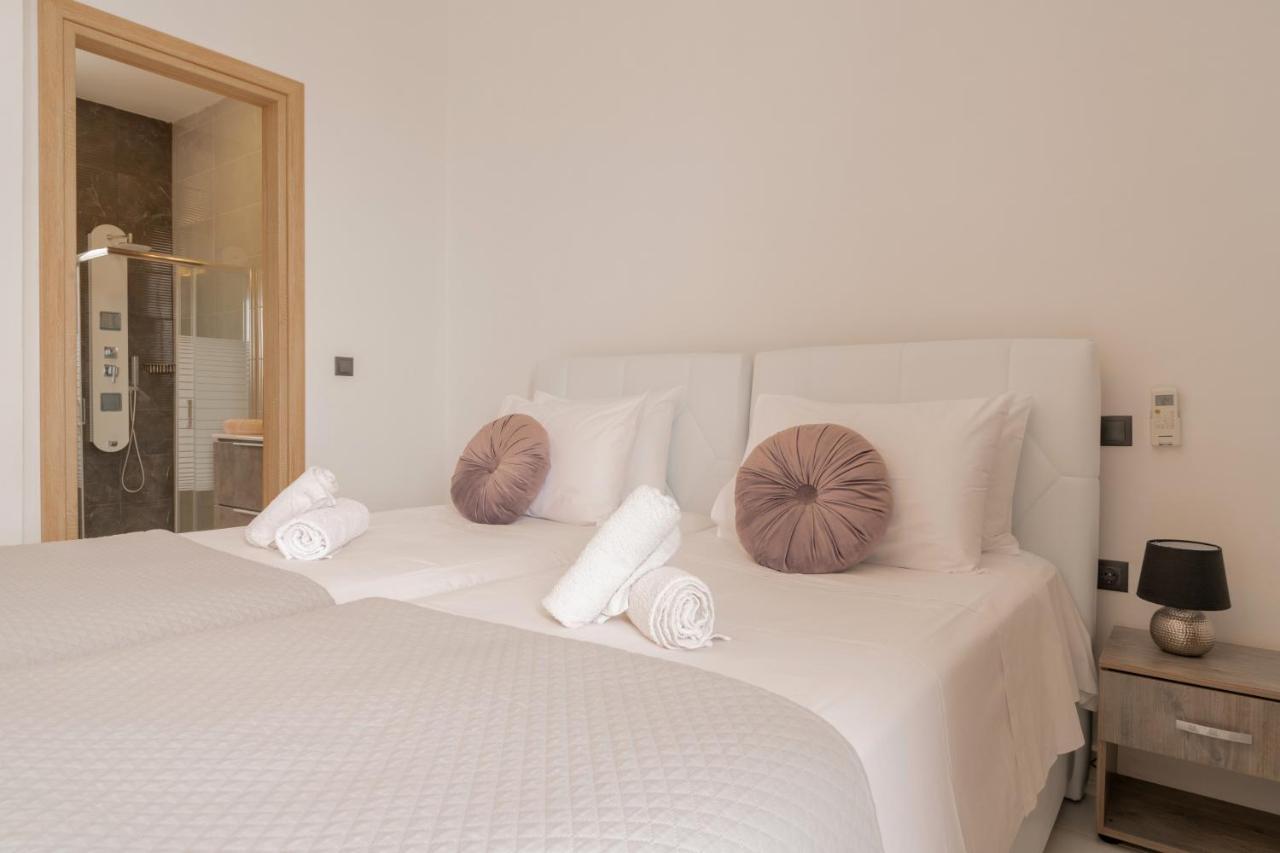אמודי Queen Of Zakynthos Luxury Villas מראה חיצוני תמונה